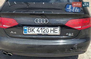 Седан Audi A4 2011 в Ровно