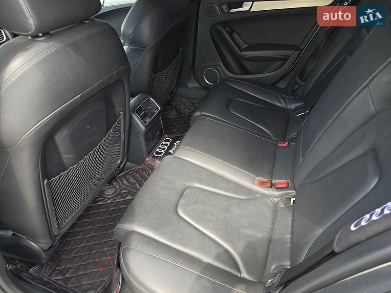Седан Audi A4 2014 в Тернополе