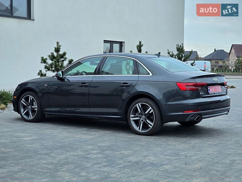 Седан Audi A4 2017 в Луцке