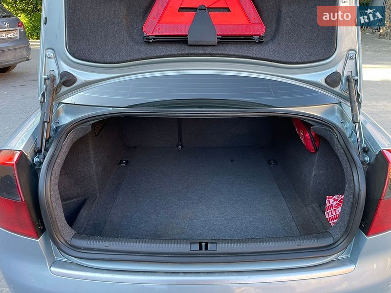 Седан Audi A4 2001 в Львове фото 35 Седан Audi A4 2001 в Львове