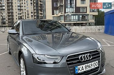 Седан Audi A4 2015 в Києві