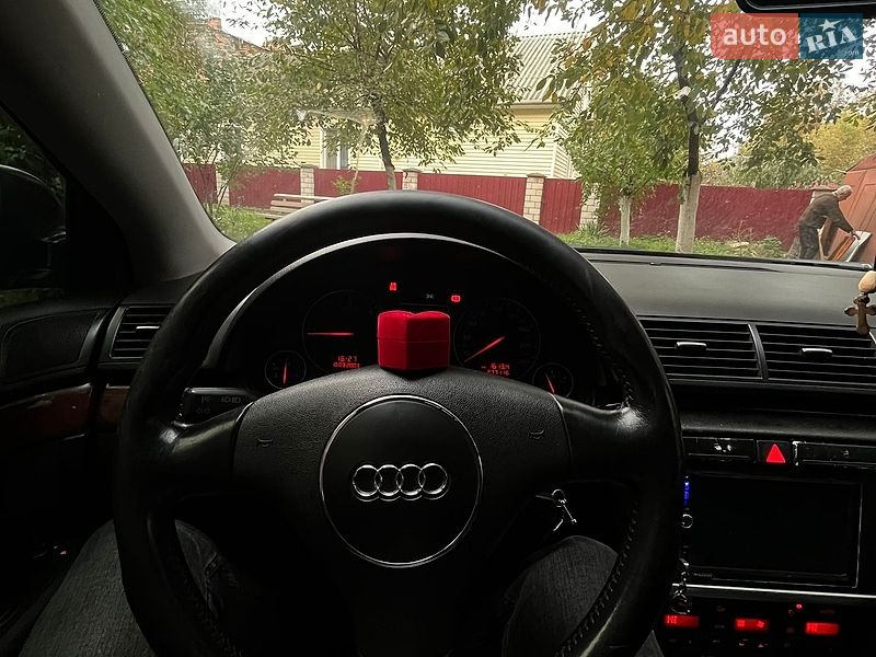Седан Audi A4 2002 в Кам'янець-Подільському