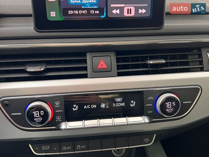 Седан Audi A4 2017 в Киеве