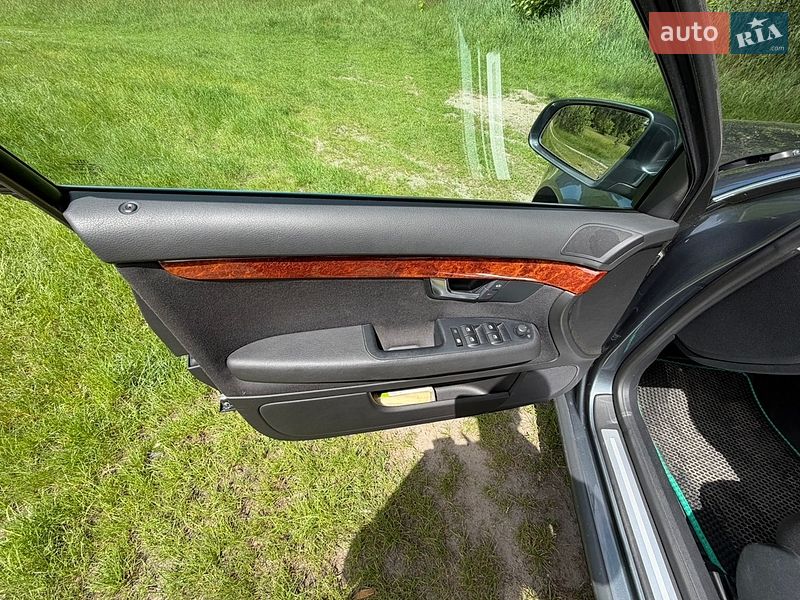 Седан Audi A4 2008 в Ніжині