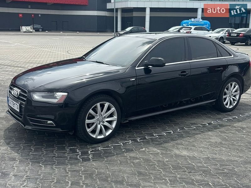 Седан Audi A4 2013 в Києві