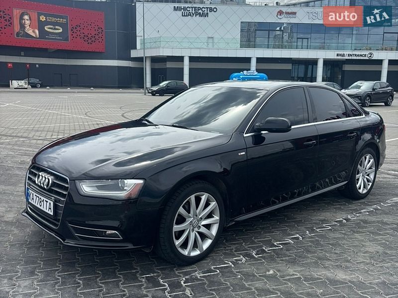 Седан Audi A4 2013 в Києві