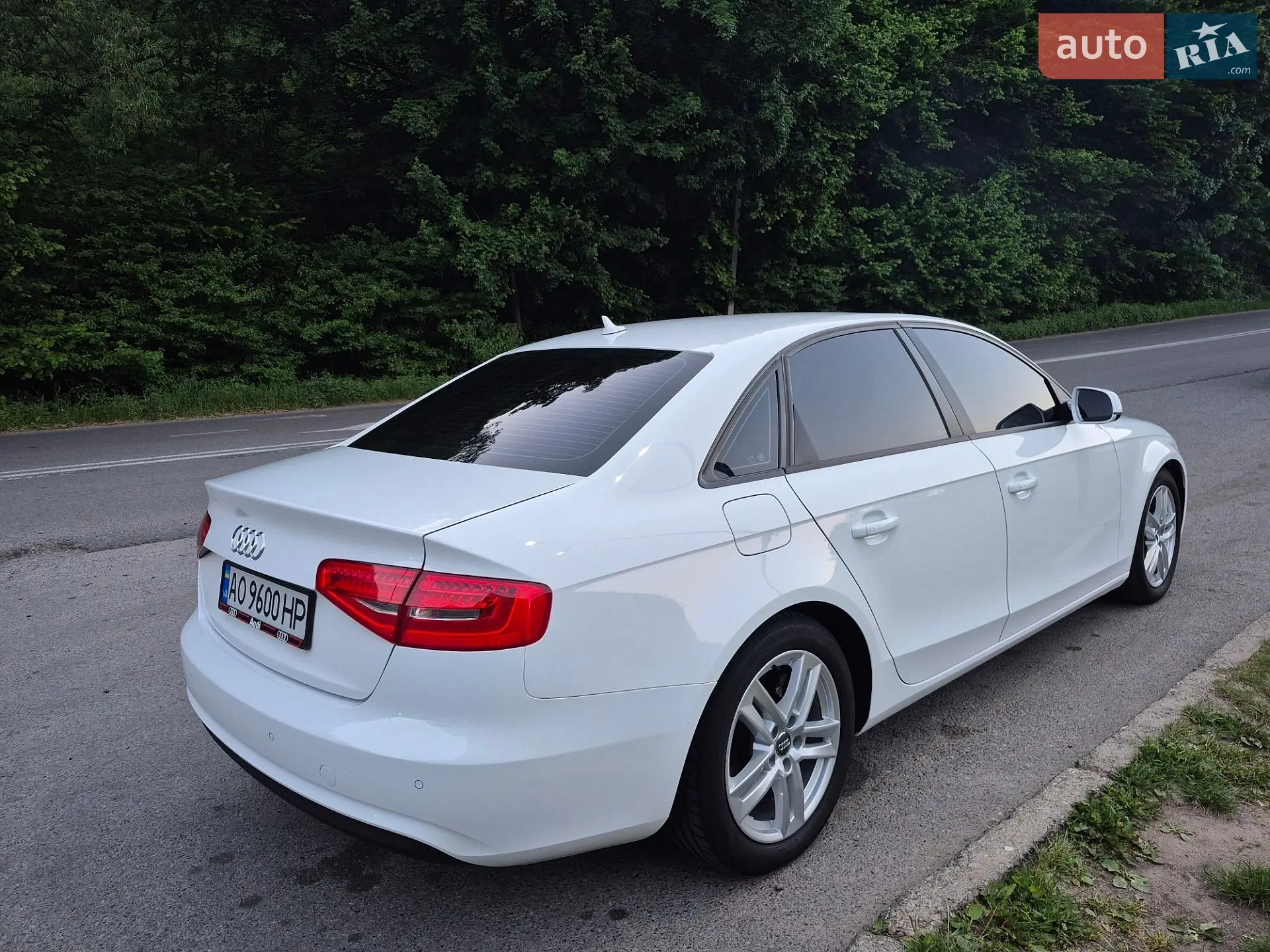 2013 Audi A4 - мініатюра 16