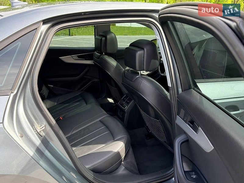 Седан Audi A4 2016 в Луцьку