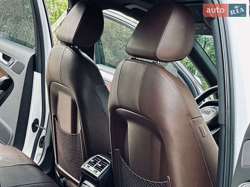 Седан Audi A4 2014 в Кременчуге