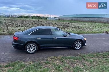 Седан Audi A4 2021 в Одессе