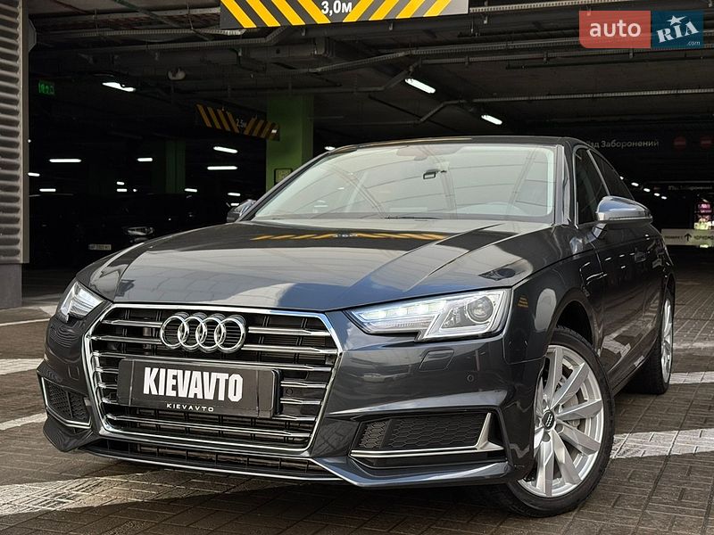 Седан Audi A4 2019 в Киеве