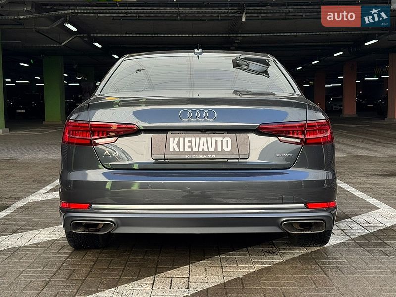 Седан Audi A4 2019 в Киеве