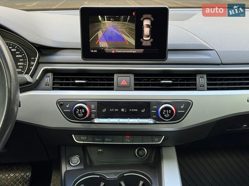 Седан Audi A4 2019 в Киеве
