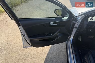 Седан Audi A4 2019 в Одессе