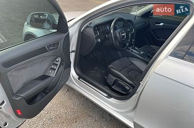 Седан Audi A4 2008 в Хусте