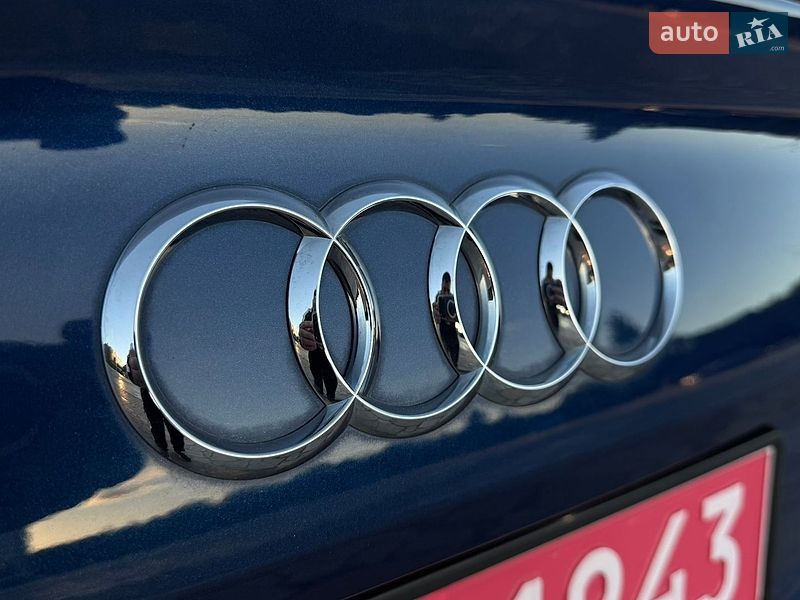 Седан Audi A4 2018 в Кременчуці