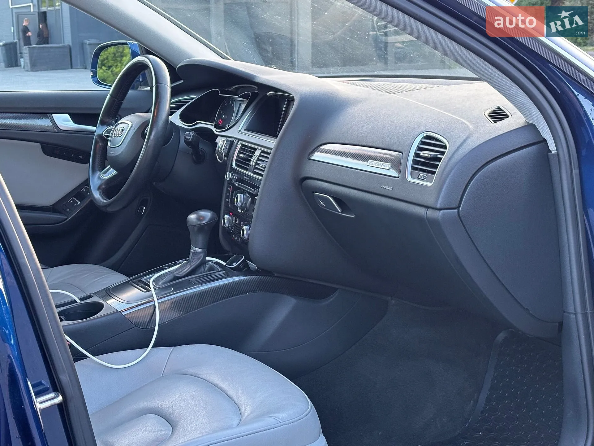 2012 Audi A4 - мініатюра 26