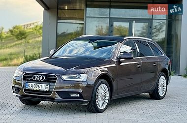 Універсал Audi A4 2015 в Чернівцях