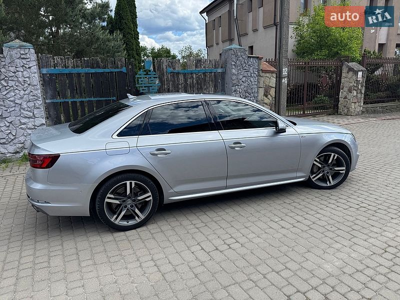 Седан Audi A4 2017 в Львове