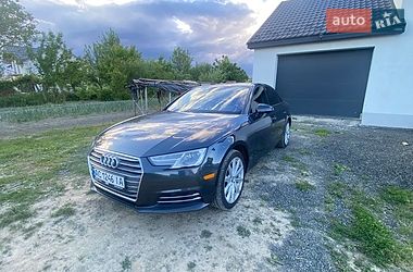 Седан Audi A4 2016 в Луцке