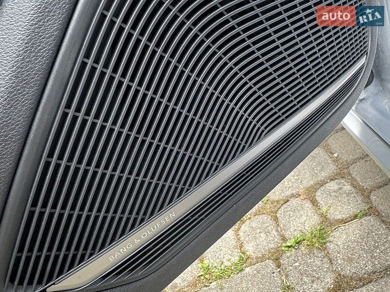 Седан Audi A4 2017 в Львове