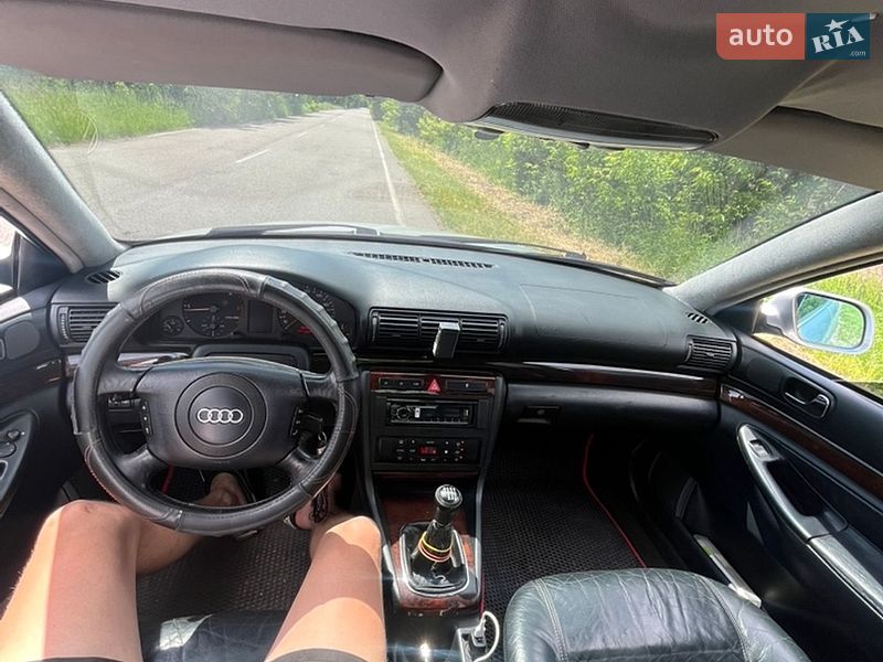 Седан Audi A4 1999 в Житомире