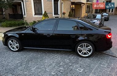 Седан Audi A4 2015 в Киеве