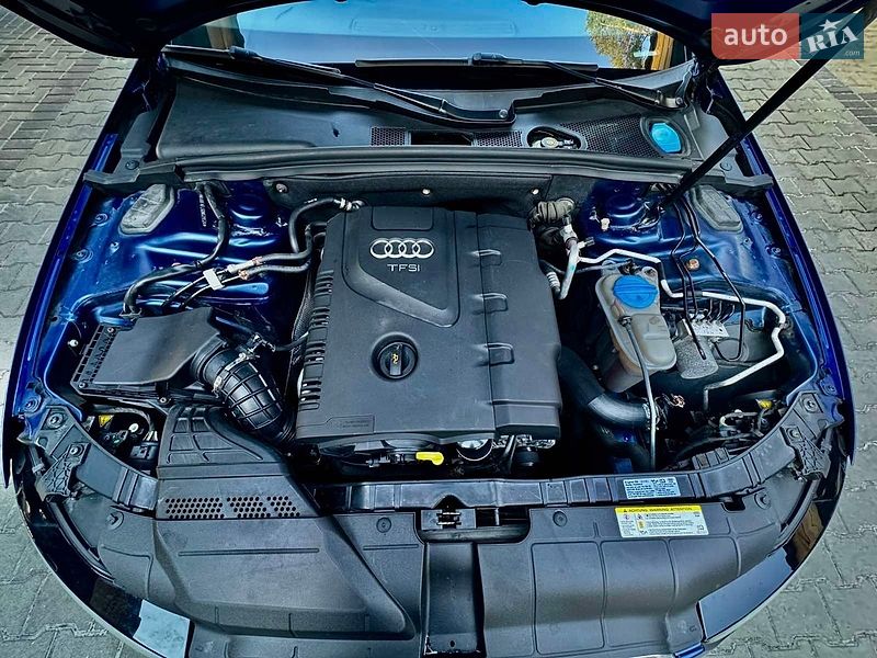 Седан Audi A4 2012 в Владимире