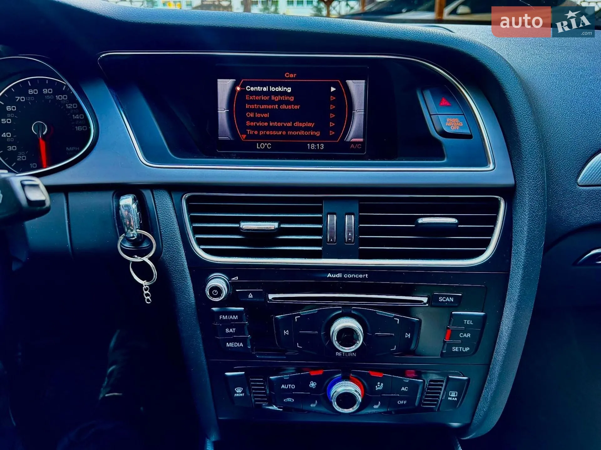 2012 Audi A4 - мініатюра 32