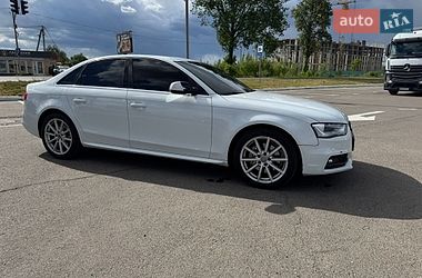 Седан Audi A4 2013 в Луцке