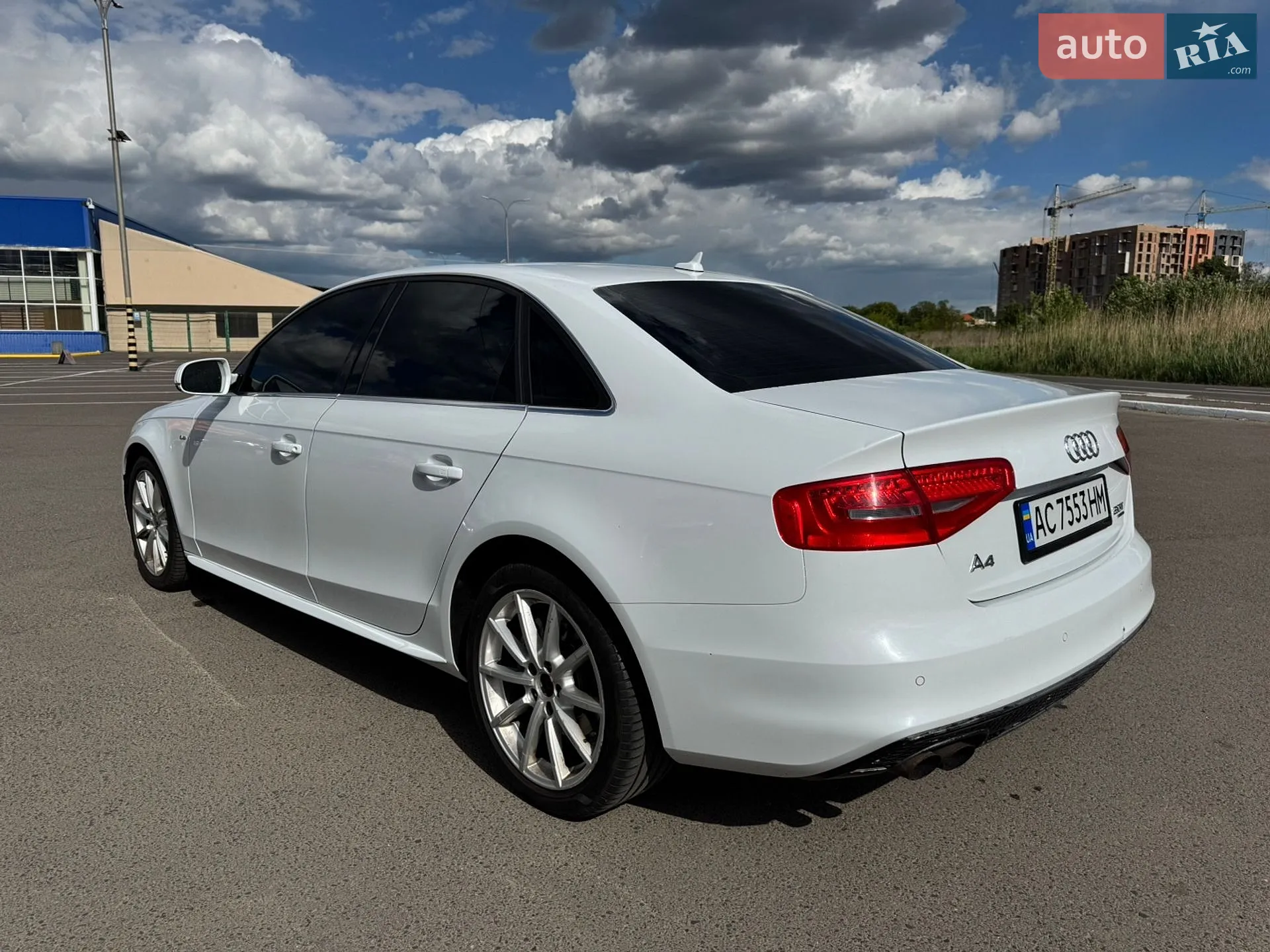 2013 Audi A4 - мініатюра 10