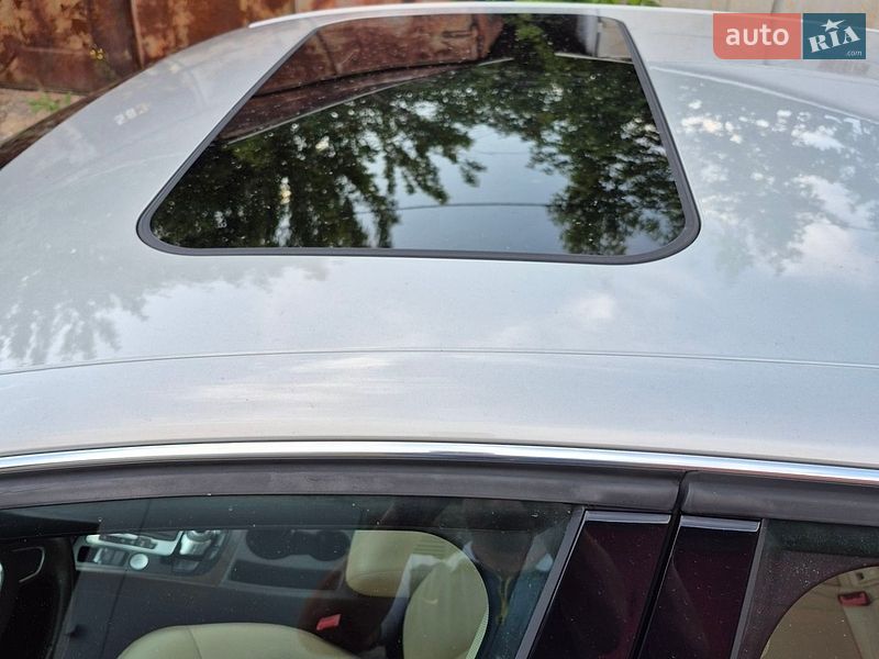 Седан Audi A4 2013 в Киеве