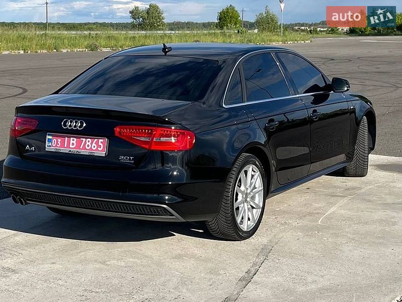 Седан Audi A4 2015 в Ковелі