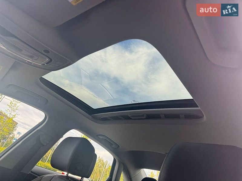 Седан Audi A4 2019 в Киеве