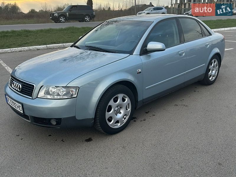 Седан Audi A4 2001 в Луцьку