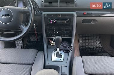 Седан Audi A4 2001 в Луцьку