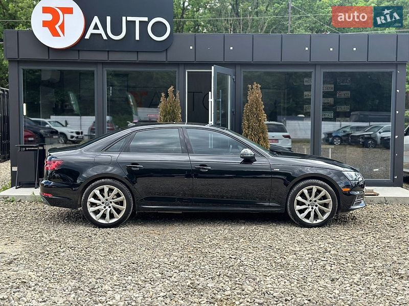 Седан Audi A4 2017 в Львові