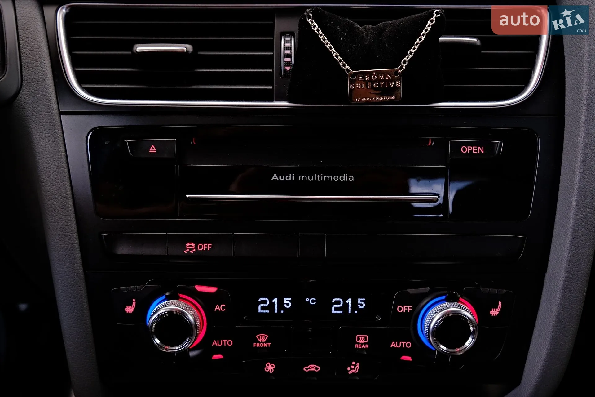 2013 Audi A4 - мініатюра 16