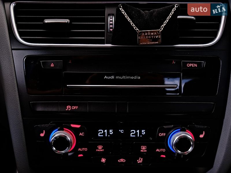 Седан Audi A4 2013 в Одессе