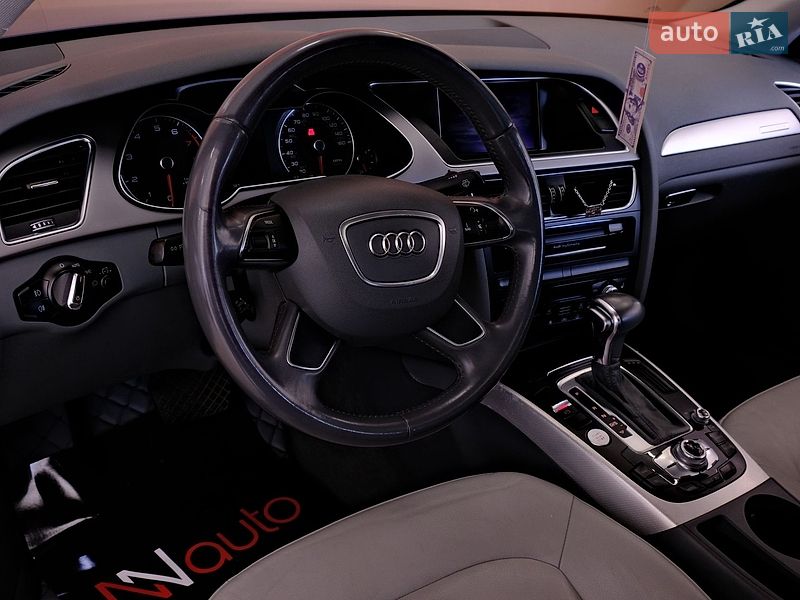 Седан Audi A4 2013 в Одессе