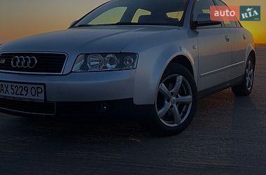 Седан Audi A4 2002 в Краснограді