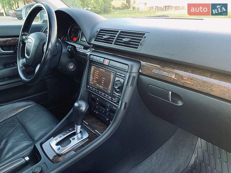 Універсал Audi A4 2005 в Рівному