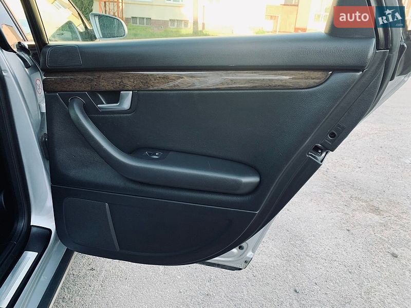 Універсал Audi A4 2005 в Рівному