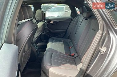 Седан Audi A4 2019 в Львове