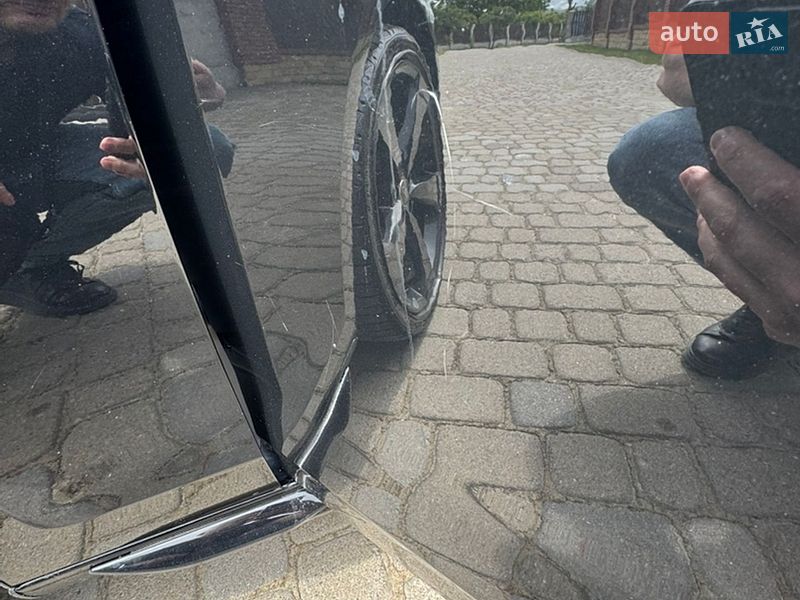 Седан Audi A4 2022 в Львові