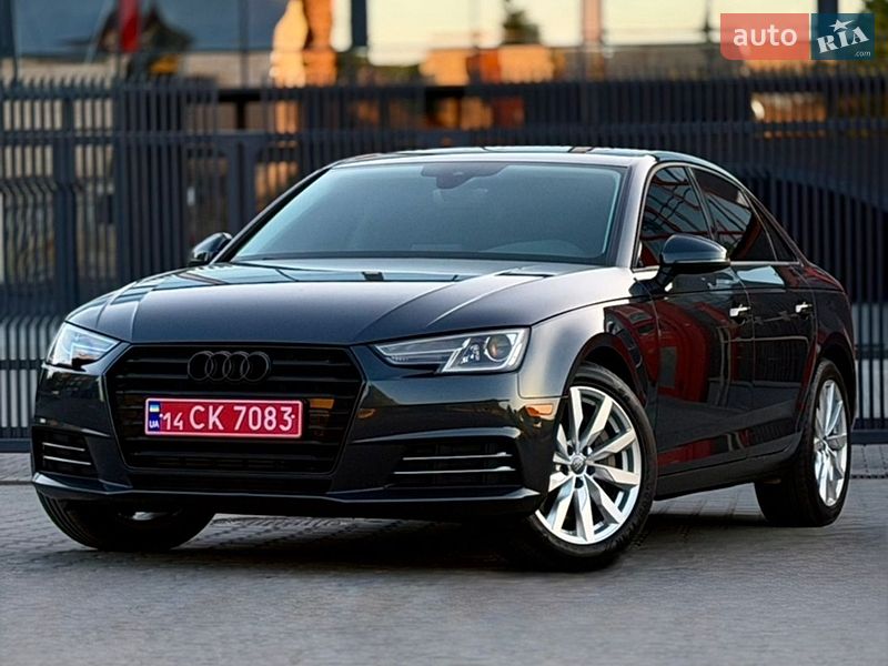 Седан Audi A4 2017 в Львове