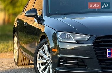 Седан Audi A4 2017 в Львове
