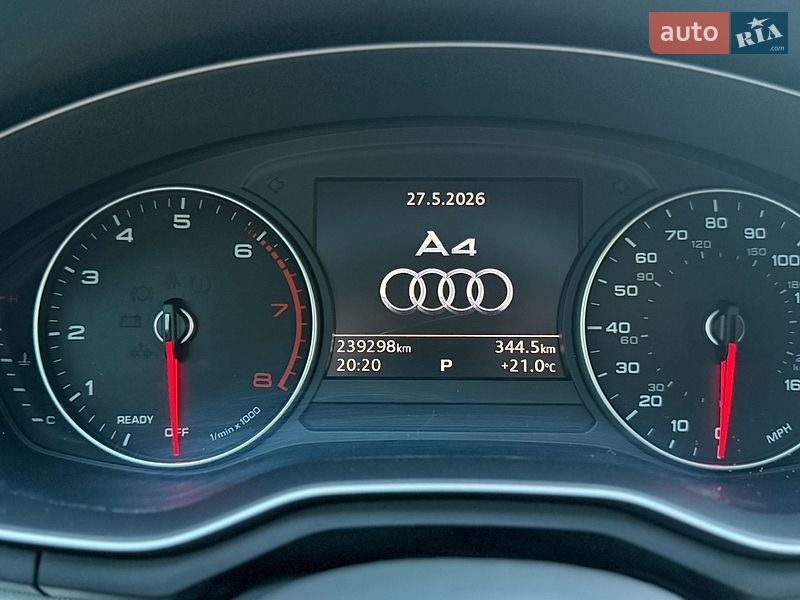 Седан Audi A4 2017 в Львове