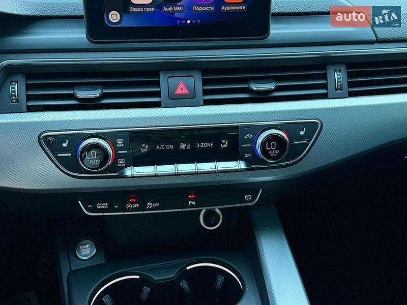 Седан Audi A4 2017 в Львове