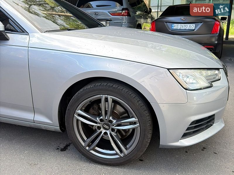Универсал Audi A4 2016 в Днепре